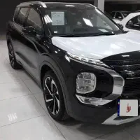 میتسوبیشی اوتلندر پی اچ لاین