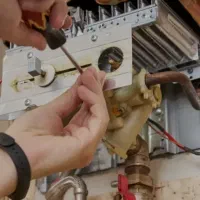 تعمیرات آبگرمکن دیواری و ایستاده و بخاری گازی