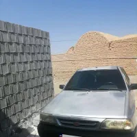 پراید نقره ای
