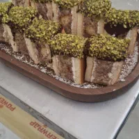 پخش شیرین