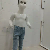 مانکن بچگانه