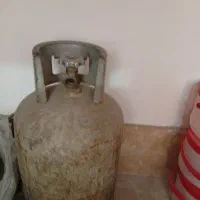 یک عدد کپسول گاز بوتان