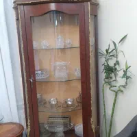 ویترین برنز کوب