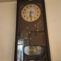 ساعت دیواری