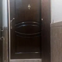 درب چوبی تمام رنگ در حد با قفل و دستگیره