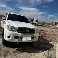 هایلوکس ۲۰۱۰بلند|خودرو سواری و وانت|سیرجان, |دیوار