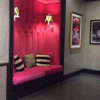 اجاره واحد اداری۱۶۰متری ۴خواب دخترونه و شیک|اجارهٔ دفتر کار، اتاق اداری، مطب|شیراز, کوی وحدت|دیوار