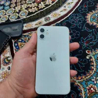 ایفون 11 نرمال