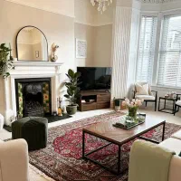 نیازمند نظافچی(خانم) هستیم