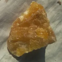 سنگ راف کوارتز معدنی با رنگ وتراش بینظیر