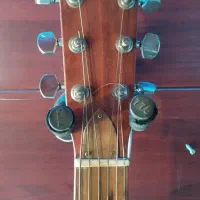 گیتار اکوستیک فندر دست ساز توسط استاد مَلِک|گیتار، بیس، امپلیفایر|اندیشه, شهرک صدف|دیوار