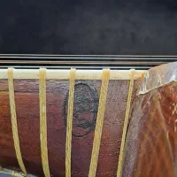 تار استاد محمد حاتمی|سازهای سنتی|شیراز, ریشمک|دیوار