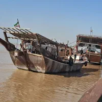 بدنه لنج 80 تنی