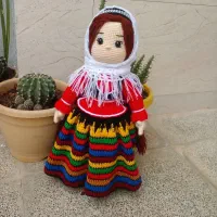 عروسک دستبافت