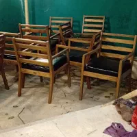 صندلی چوبی کافه و رستوران|کافی‌شاپ و رستوران|رشت, گلسار|دیوار