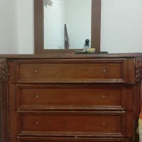 کمد آیینه دار