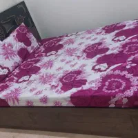 تخت و تشک