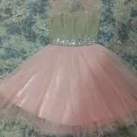 لباس دخترانه ی مجلسی نو وتمیز