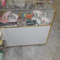 دکور لوازم ارایشی در حد نو|فروشگاه و مغازه|کرج, شهرک خاتم النبیا|دیوار