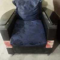 تخت سنتی. چهار دست مبل تک نفره. یک مبل دو نفره|مبلمان خانگی و میز عسلی|شیراز, سعدیه جنوبی|دیوار