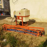 سم پاش پشت تراکتوری