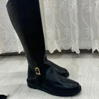 بوت|کیف، کفش، کمربند|مرند, |دیوار