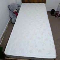 تخت خواب|تشک تختخواب|فولادشهر, C1|دیوار