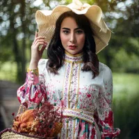 خدمات تخصصی عکاسی و فیلمبرداری(عکاس خانوم و آقا)|خدمات پذیرایی، مراسم|کرمانشاه, |دیوار