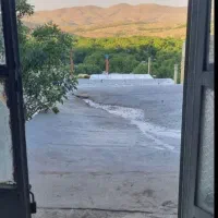 خانه قدیمی در روستای نزدیک شهر همدان