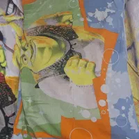 روتختی و روبالشی نوجوان