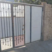 درب آهنی پارکینگ. دروازه|مصالح و تجهیزات ساختمان|قروه, |دیوار