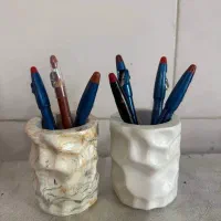 دکوری.. جاکلیدی و لیوان چندکاره و مجسمه
