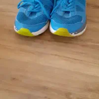 کفش و کاپشن وشلوارخارجی