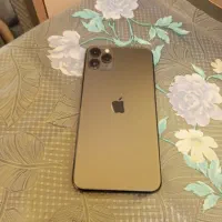 11پرومکس آیفون