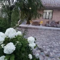 اجاره ویلا باغ سالانه یا کوتاه مدت|اجارهٔ کوتاه‌مدت ویلا و باغ|طالقان, |دیوار