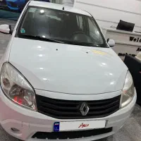 رنو ساندرو دنده ای مدل ۹۶