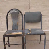 صندلی آهنی