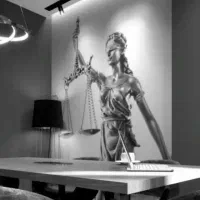 وکیل شناسنامه