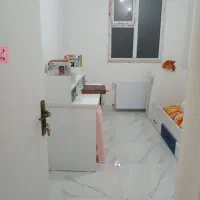 100متر ط سوم 300 رهن5 میلیون اجاره مقطوع