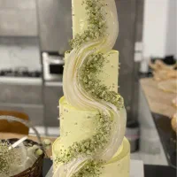 کیک ۴ طبقه