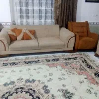 مبل هفت نفره همرادوعددعسلی یکی بزرگ یکی کوچیک|مبلمان خانگی و میز عسلی|بجنورد, |دیوار