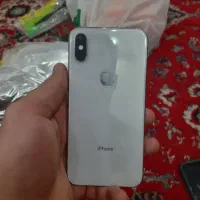 ایفون xs