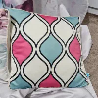 ست پرده و کوسن و آباژور با پایه|پرده، رانر، رومیزی|شاهین‌شهر, مخابرات (شهید بهشتی)|دیوار