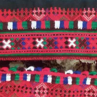 لباس بچگانه و بدن چوطل|لباس|سراوان, |دیوار