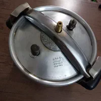 زودپز 6لیتری موسوی|ظروف پخت‌وپز|تهران, خلیج فارس|دیوار