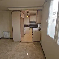 ۴۲متر _تک خواب _آسانسور و بالکن