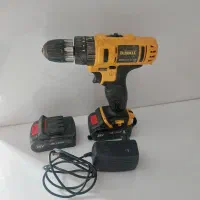 دریل شارژی دوالت|ابزارآلات|میانه, |دیوار