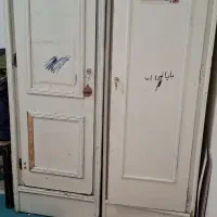 کمد لباس قدیمی