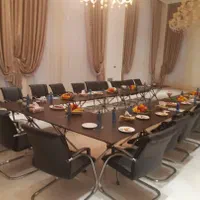 اجاره کرایه میزصندلی کنفرانس جکدارگردونه تریبون