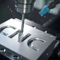 برنامه نویس و اپراتور فرز cnc سی ان سی